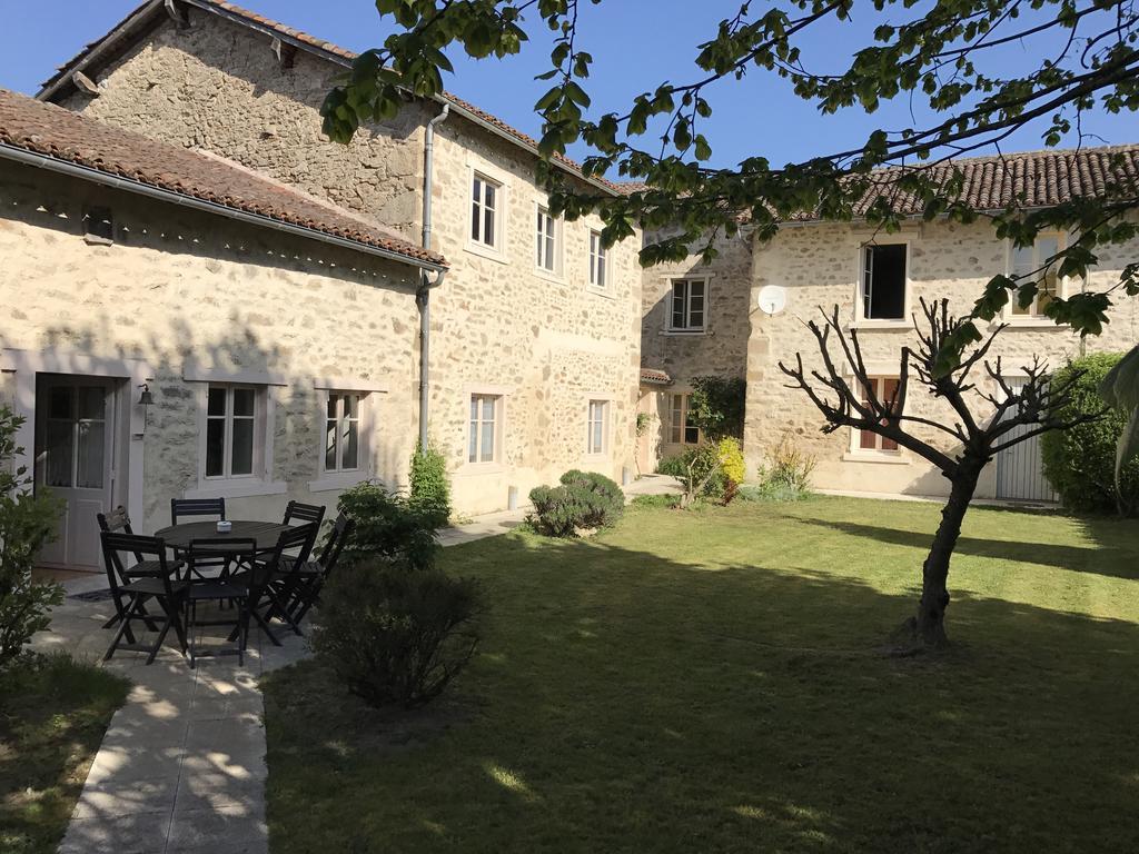 La Boulangeraie Saint-Junien Exterior photo